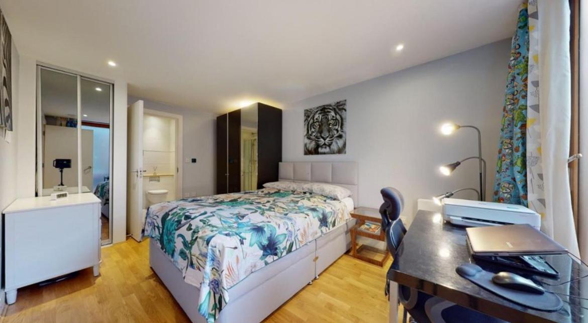 Appartamento Modern Near Regents Park